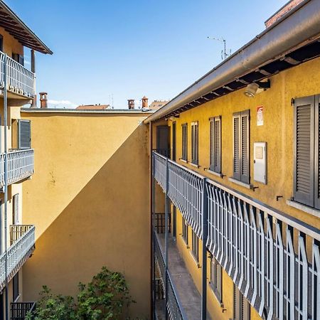 Easylife - Romantico Appartamento Sulla Darsena Milan Exterior photo