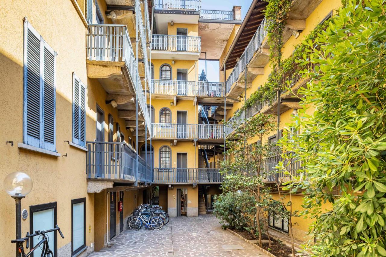 Easylife - Romantico Appartamento Sulla Darsena Milan Exterior photo